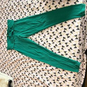 Green Vs Pink leggings